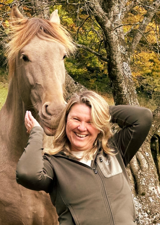 Silva Equine Sense Nervensysteminformiertes Coaching, Stressregulation & bindungsorientiertes Hundetraining, ESA-Hund Ausbildung. Mindful Leadership für Mensch und Hund nach SNSE™